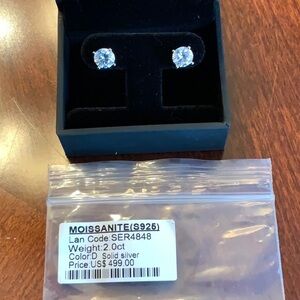 MOISSANITE  Stud Earrings 2 CT 925 silver screw backs 499 retail NWT